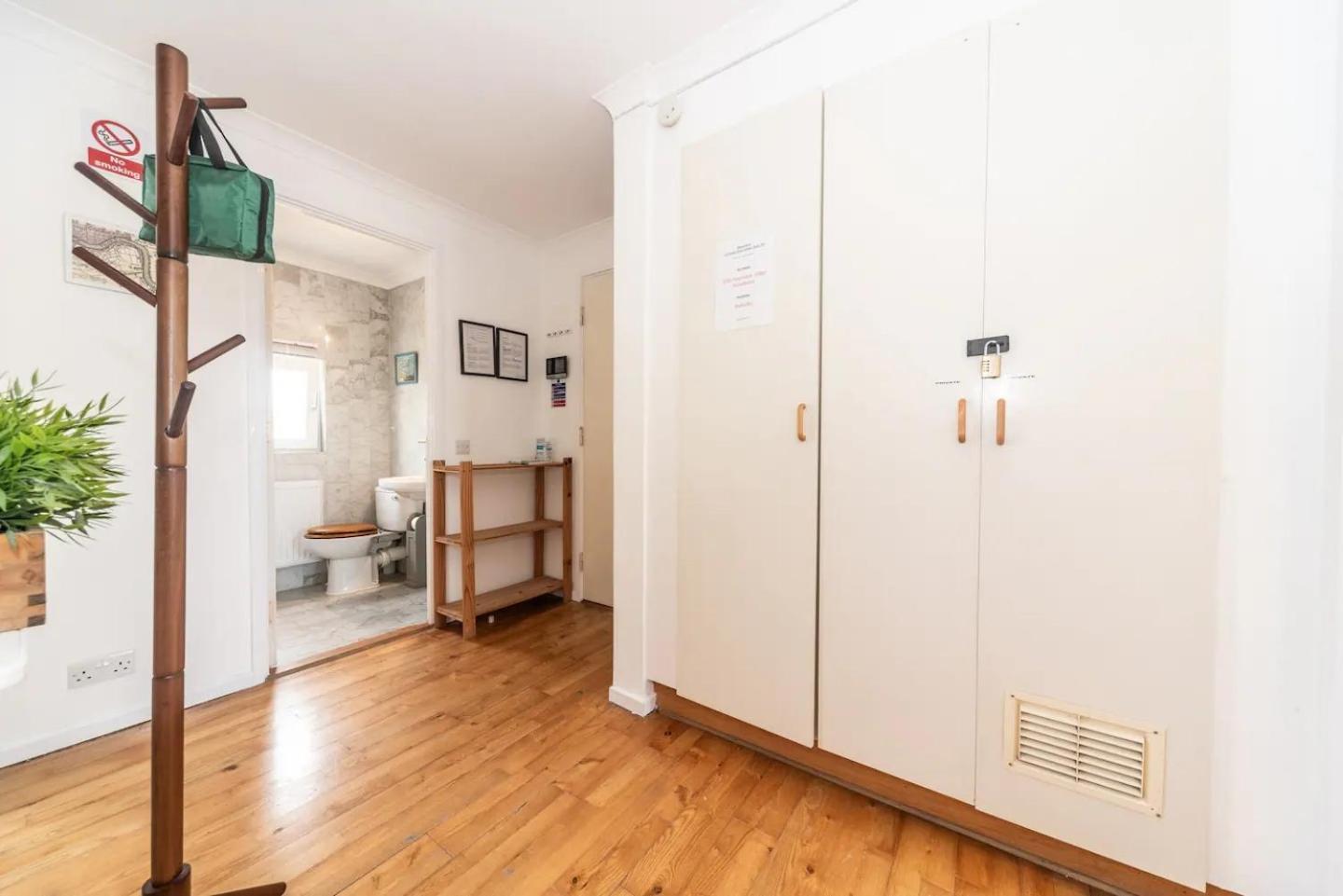 Sunny Maisonette With Views Over Canary Wharf, London Exteriör bild